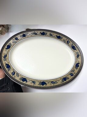 Mikasa 15” Platter Intaglio Arabella (Blue Tulips), Stoneware Oval 15” x 11.5